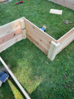 How To Build An Enclosed Raised Garden Bed - BREPURPOSED